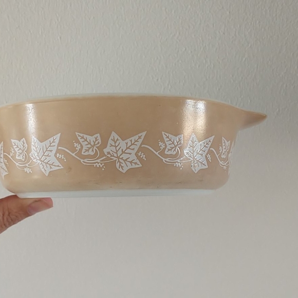 2 Vintage Pyrex Dishes Blue Pyrex Tan Pyrex - Picture 10 of 16